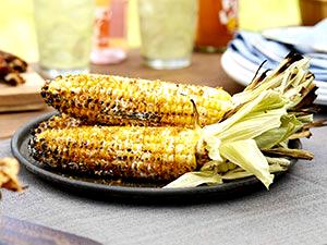 1 ear Fire-Grilled Corn on The Cob