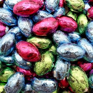 1 Egg, Solid (1" X 1/2") Plain Milk Chocolate Candy