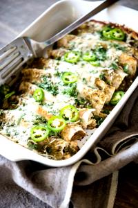 1 enchilada (125 g) Chicken Enchiladas Verde