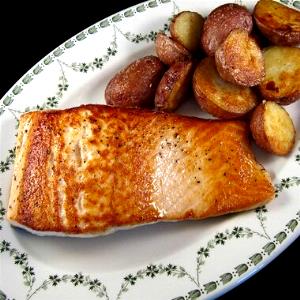 1 entree (18 oz) Wild Alaska Salmon Skillet