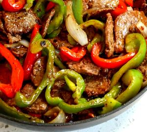 1 Entree Beef Pepper Steak Entree