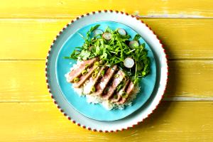 1 entree Seared Sesame Tuna Over Rice