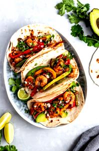 1 fajita (876 g) Shrimp Fajita with Flour Tortillas