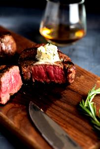 1 filet (102 g) Grilled Boneless Filet