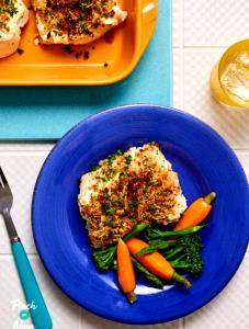 1 filet (148 g) Herb Crusted Cod
