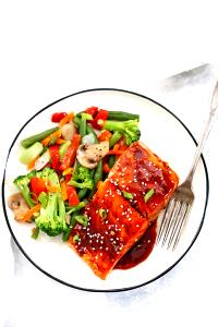 1 filet (6 oz) Sesame Ginger Salmon