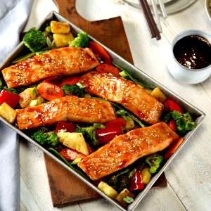 1 fillet (140 g) Teriyaki Salmon
