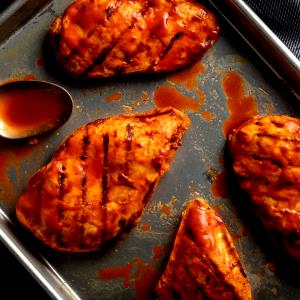 1 fillet (3 oz) Buffalo Style Grilled Chicken Breast