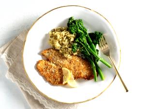 1 fillet (5 oz) Almond Crusted Flounder