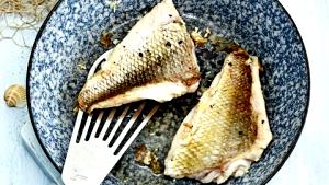 1 Fillet (62.0 G) Bass, cooked