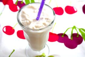 1 Fl Oz Thick Vanilla Milk Shake