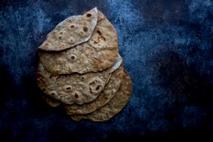 1 flatbread (57 g) Whole Wheat Sprouted Flatbread