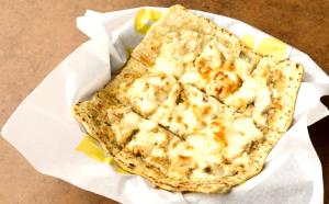 1 flatbread Parmesan Garlic Chicken Flatbread
