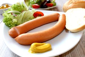 1 Frankfurter (5 In Long X 3/4 In Dia, 10 Per Lb) Beef Frankfurter