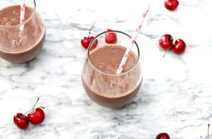 1 Glass Chocolate Cherry Banana Smoothie