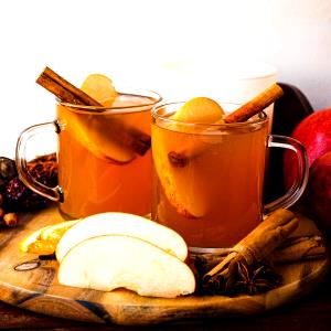 1 Glass Warm Apple Cider