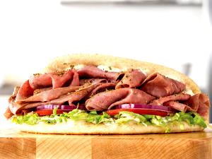 1 gyro (273 g) Roast Beef Gyro