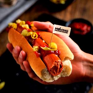 1 hot dog (155 g) Hot Dog