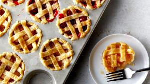 1 Individual Pie Pineapple Pie (Individual Size or Tart)