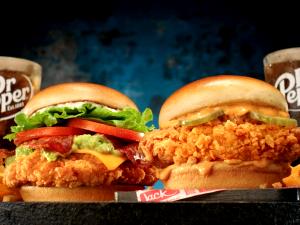1 Jack-in-the-Box Sandwich Broiled Chicken Fillet Sandwich with Lettuce, Tomato and Spread on Whole Wheat Roll