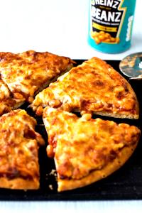 1 Large (15" Dia) Pizza with Beans and Vegetables