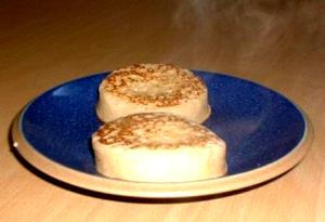 1 Large (4-1/2" Dia) Crumpet