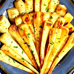 1 Large (9" Long) Cooked Parsnips