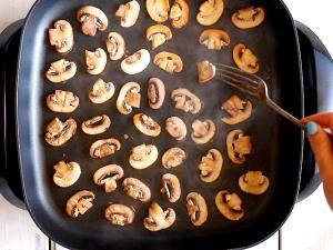 1 Large Cooked Mushrooms (from Frozen)