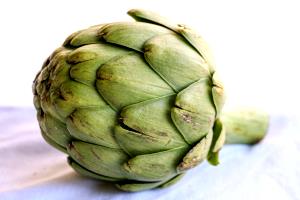 1 Large Globe Cooked Artichoke