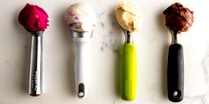 1 Large Scoop/dip Light Ice Cream (Flavors Other Than Chocolate)