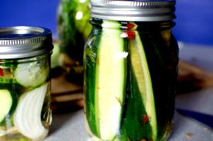 1 Large Sweet Cucumber Pickle (Low Sodium)