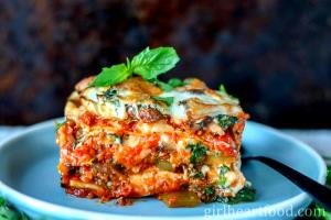 1 Lasagna (7" X 12") Meatless Lasagna