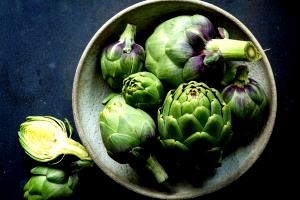 1 Lb Artichokes (Globe or French) (with Salt, Frozen, Drained, Cooked, Boiled)