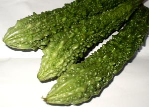1 Lb Balsam-Pear (Bitter Gourd, Leafy Tips)