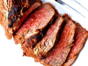 1 Lb Beef Bottom Sirloin (Tri-Tip Roast, Trimmed to 0" Fat, Cooked, Roasted)