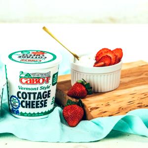1 Lb Cottage Cheese with Fruit