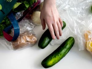 1 Lb Cucumber (Peeled)