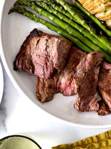 1 Lb Emu Top Loin (Cooked, Pan-Broiled)