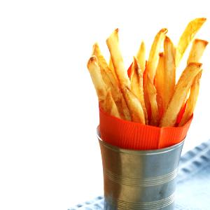 1 Lb French Fried Potatoes (All Types, Salt Added, Frozen, Oven-Heated)