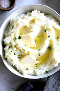 1 Lb Mashed Potatoes (From Granules, Dehydrated, Whole Milk and Butter Added)
