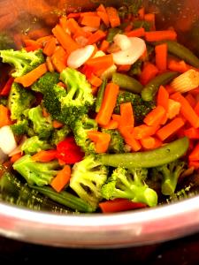 1 Lb Mixed Vegetables (with Salt, Frozen, Drained, Cooked, Boiled)