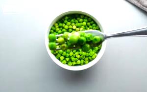 1 Lb Peas (with Salt, Frozen, Drained, Cooked, Boiled)
