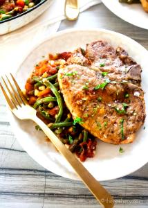 1 Lb Pork Chops (Center Loin, Bone-In, Cooked, Braised)