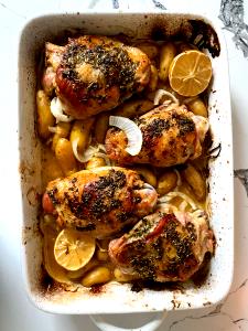 1 Lb Turkey Thigh Meat and Skin (Pre-Basted, Cooked, Roasted)