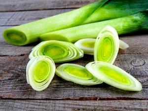 1 Leek Leek, Boiled, No Salt