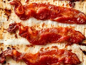 1 link (61 g) Bacon & Cheddar Smoked Sausage