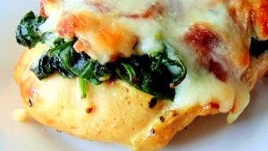 1 link (76 g) Spinach, Fontina & Roasted Garlic Chicken Sausage