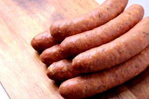 1 link Chicken Hot Links with White Cheddar Cheese