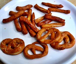 1 Log (3" X 1/2" Dia) Hard Pretzels