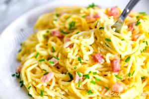 1 meal (8 oz) Athlete Chicken Carbonara Over Gluten Free Spaghetti